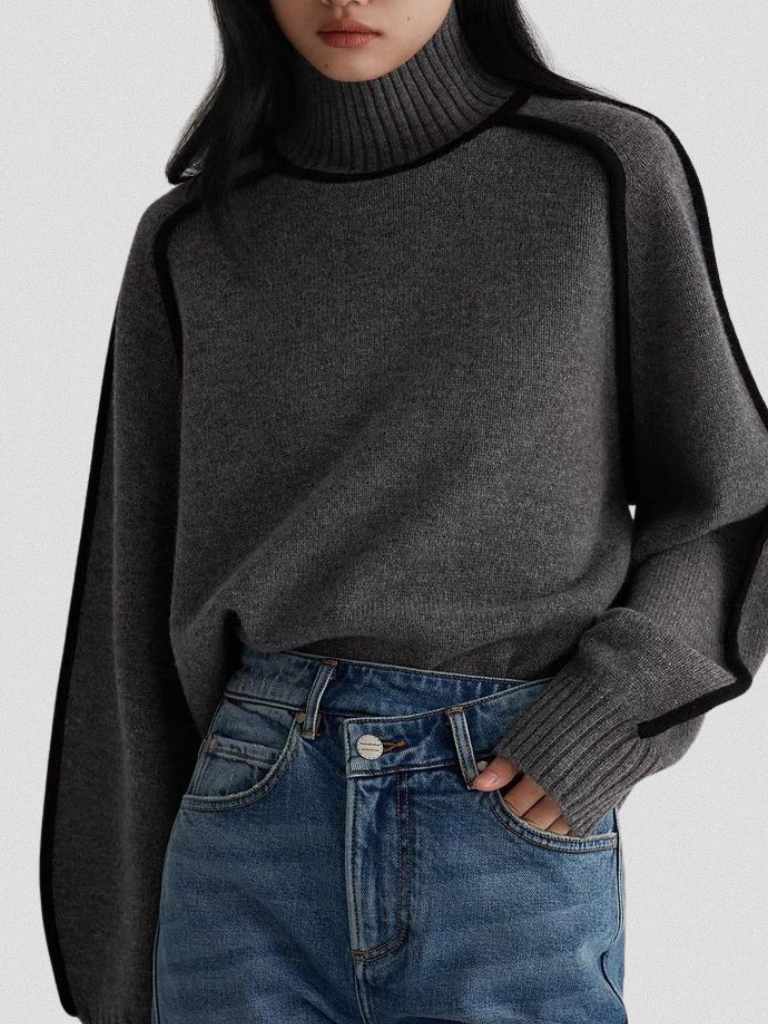 Elara Chic Sweater