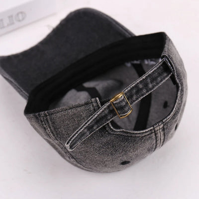 Lily - Never Give Up Cap